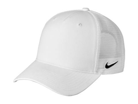 Nike NKFN9893 Snapback Mesh Trucker Cap